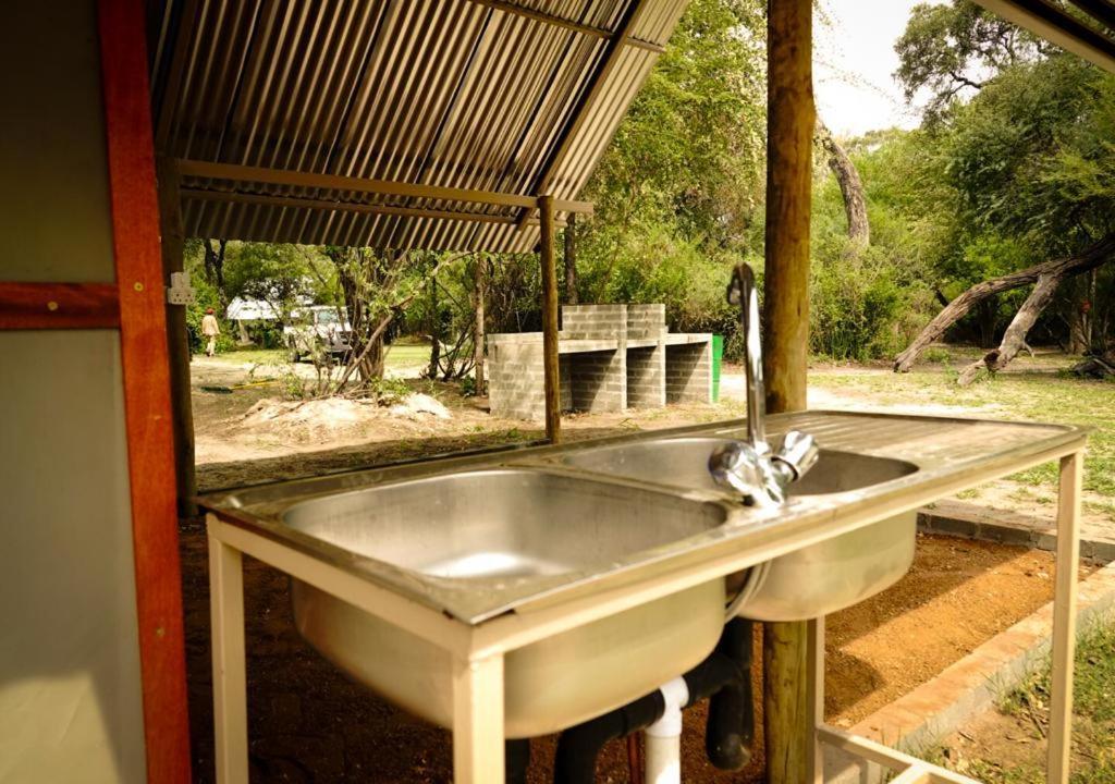 Sitatunga Campsite Μαούν Εξωτερικό φωτογραφία