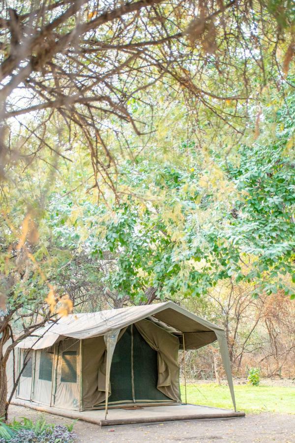 Sitatunga Campsite Μαούν Εξωτερικό φωτογραφία